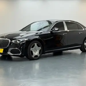 Mercedes-Benz S-Class 2023 из Китая