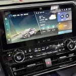Toyota Crown Kluger 2025 из Китая