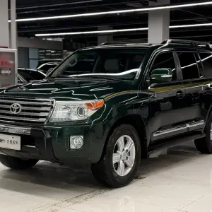 Toyota Land Cruiser 2014 из Китая