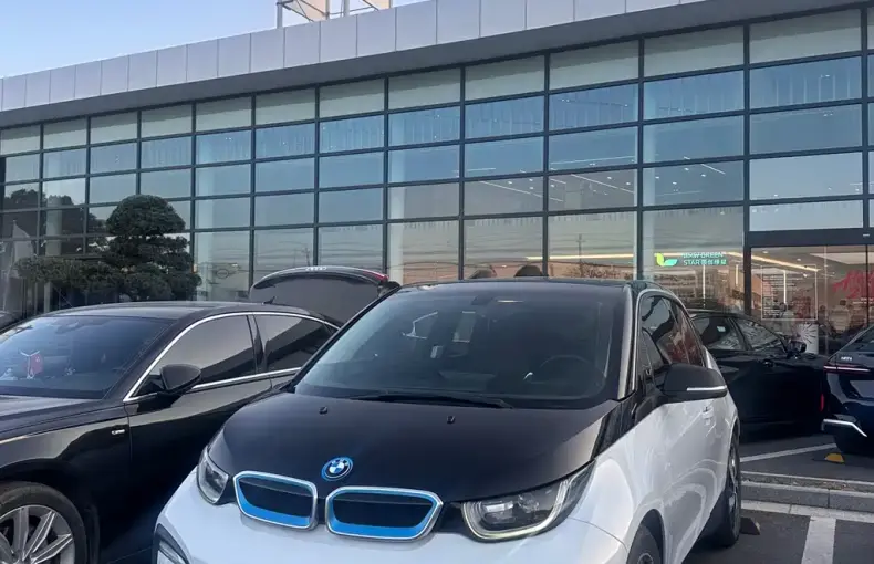 BMW i3 (Import) 2019 из Китая
