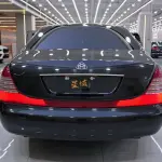 Maybach Maybach 2011 551 л.с. из Китая