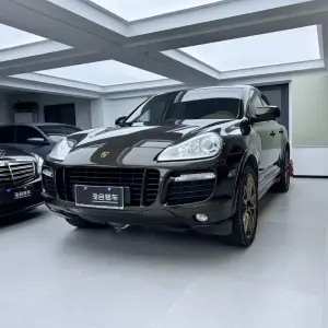 Porsche Cayenne 2010 из Китая