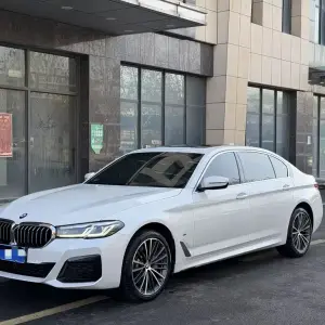 BMW 5 Series 2024 из Китая