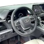 Toyota Granvia 2025 из Китая