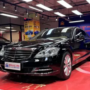 Mercedes-Benz S-Class 2011 из Китая