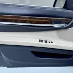 BMW 7 Series 2011 из Китая