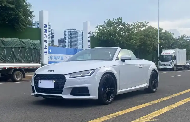Audi TT 2017 из Китая