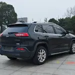 Jeep Cherokee 2016 из Китая