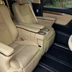 Toyota Alphard 2017 из Китая