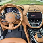 Aston Martin DBX 2022 435 л.с. 435 л.с. из Китая