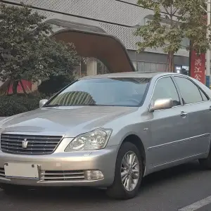 Toyota Crown 2007 из Китая