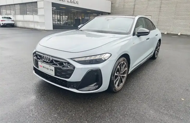 Audi 奥迪A5L 2025 из Китая