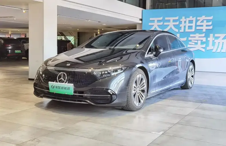 Mercedes-Benz EQS 2024 из Китая