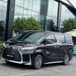 Lexus LM 2022 из Китая