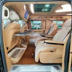 Mercedes-Benz V-Class 2020 211 л.с. из Китая