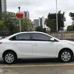 Toyota Yaris L 2021 из Китая