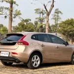 Volvo V40 2016 152 л.с. из Китая