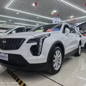 Cadillac XT4 2023 из Китая