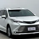 Toyota Sienna 2022 из Китая