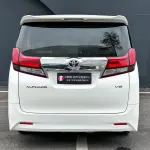 Toyota Alphard 2018 из Китая