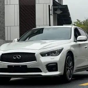 Infiniti Q50L 2017 из Китая