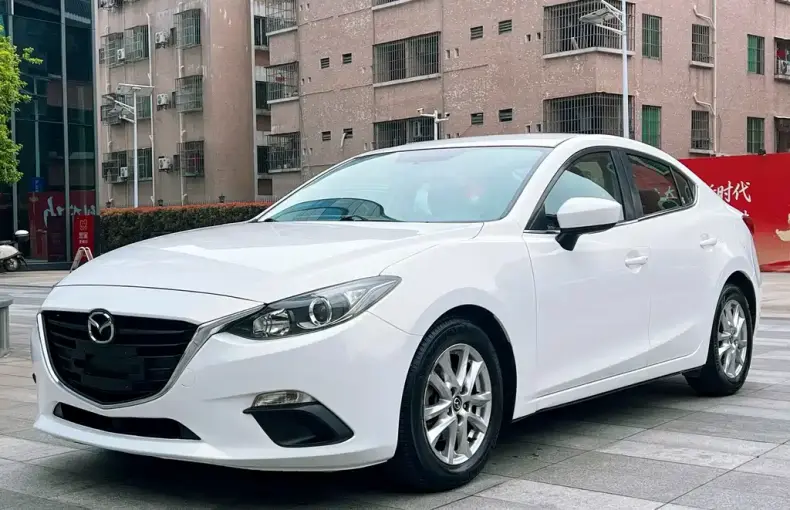 Mazda 3 Axela 2015 из Китая