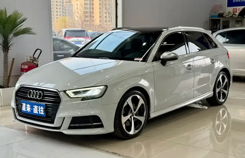 Audi A3 2017 из Китая