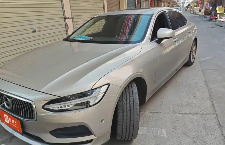 Volvo S90 2018 из Китая