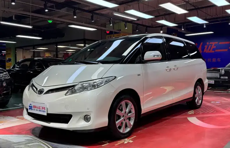 Toyota Previa 2010 из Китая