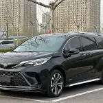 Toyota Granvia 2023 из Китая