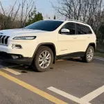 Jeep Cherokee 2016 из Китая