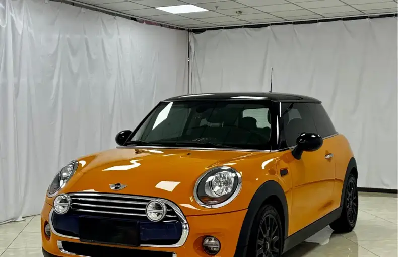 MINI Mini 2018 из Китая