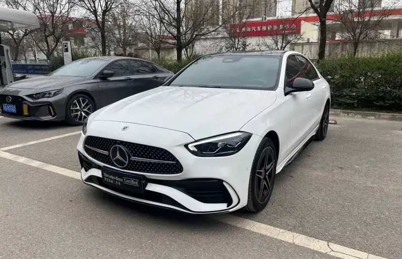 Mercedes-Benz C-Class 2023 из Китая