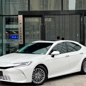 Toyota Camry 2025 из Китая
