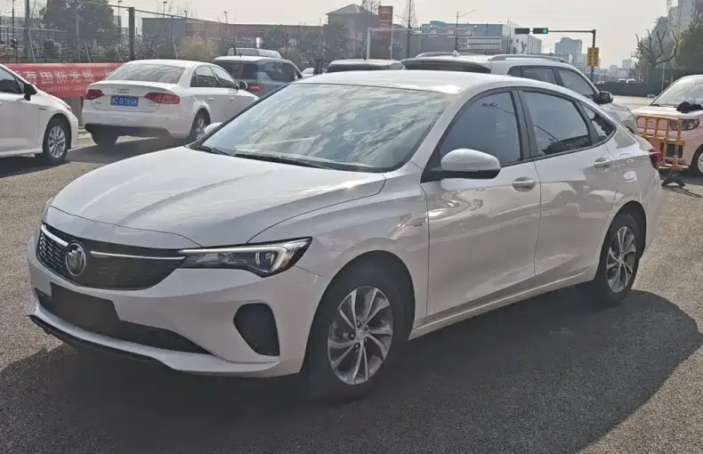 Buick Verano 2023 из Китая