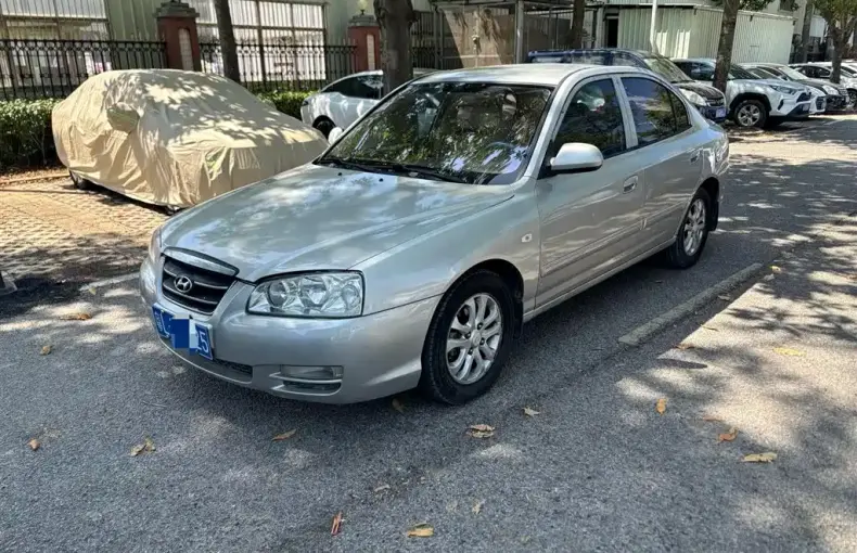 Hyundai Elantra 2010 из Китая