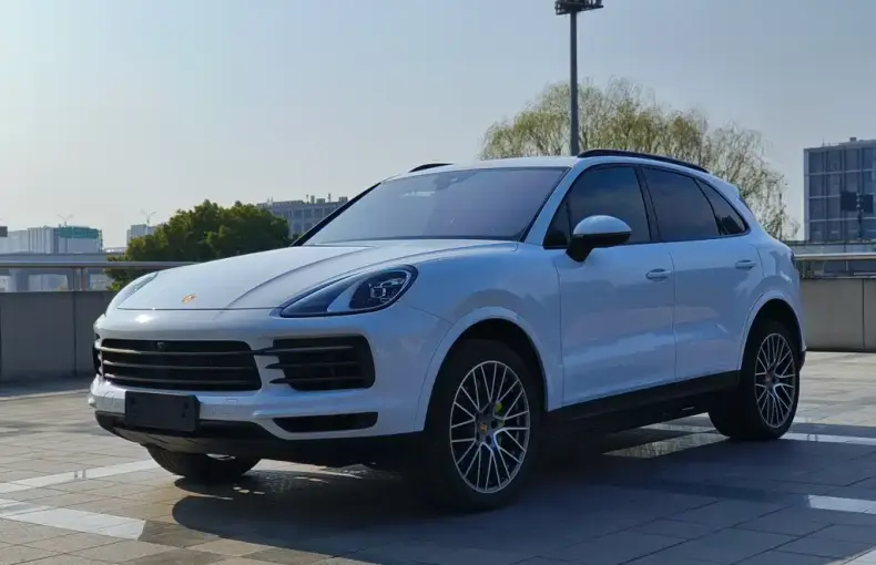 Porsche Cayenne 2023 из Китая
