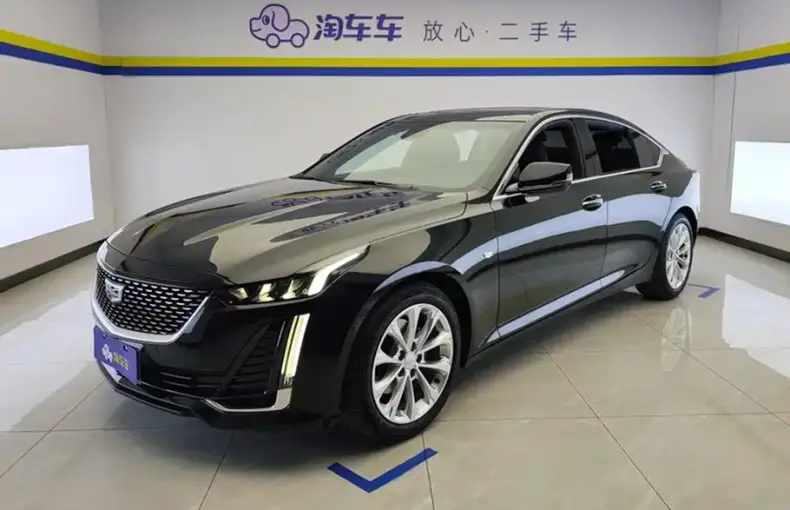 Cadillac CT5 2023 из Китая