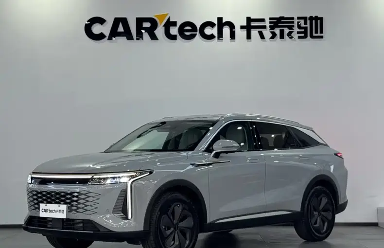 Exeed Yaoguang из Китая