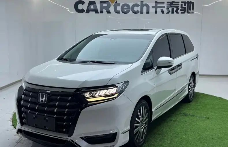 Honda Elysion 2023 из Китая