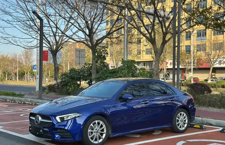 Mercedes-Benz A-Class 2020 из Китая