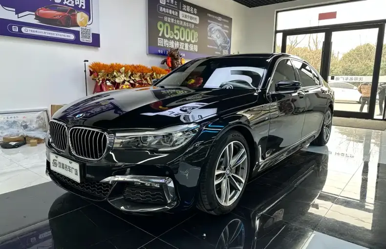 BMW 7 Series 2018 из Китая