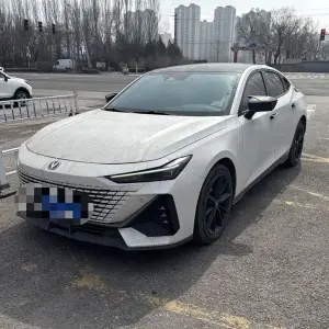 Changan UNI-V 2023 из Китая