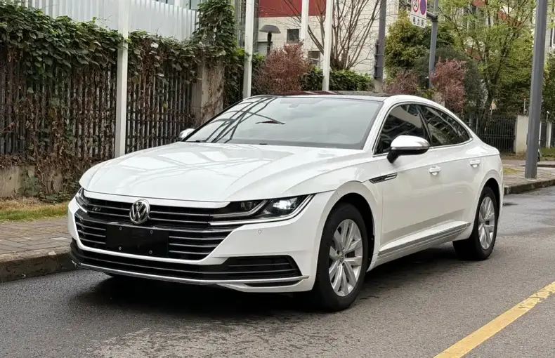 Volkswagen CC 2019 из Китая