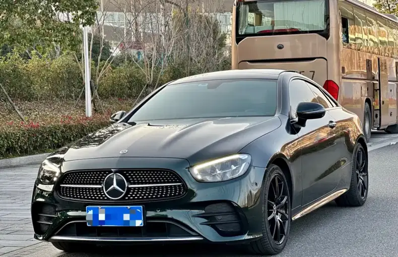 Mercedes-Benz E-Class (Import) 2021 из Китая