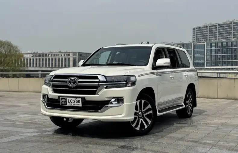 Toyota Land Cruiser 2019 из Китая