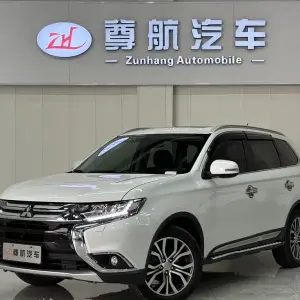 Mitsubishi Outlander 2017 из Китая