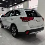 Mitsubishi Outlander 2017 из Китая