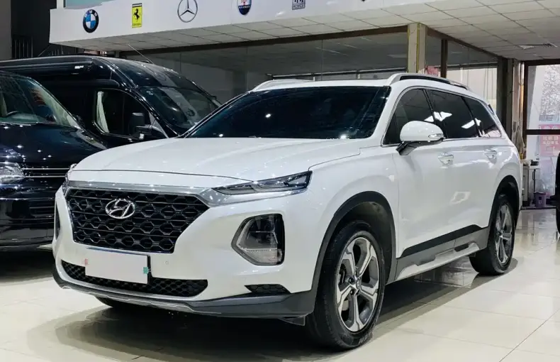 Hyundai Santa Fe 2021 из Китая