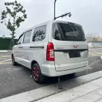 Wuling Hongguang V 2024 из Китая